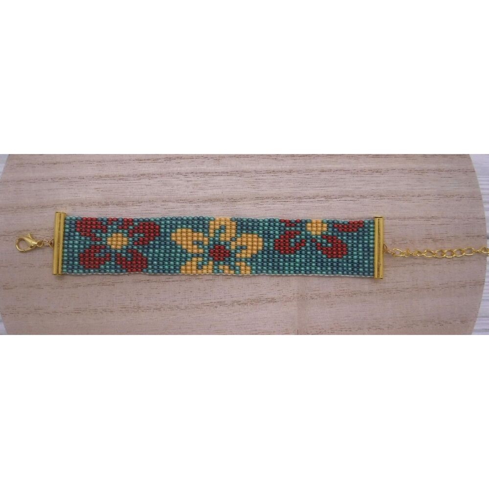 Loom Beaded Bracelet Green, Red & Wheat Floral - Picture 2 of 4